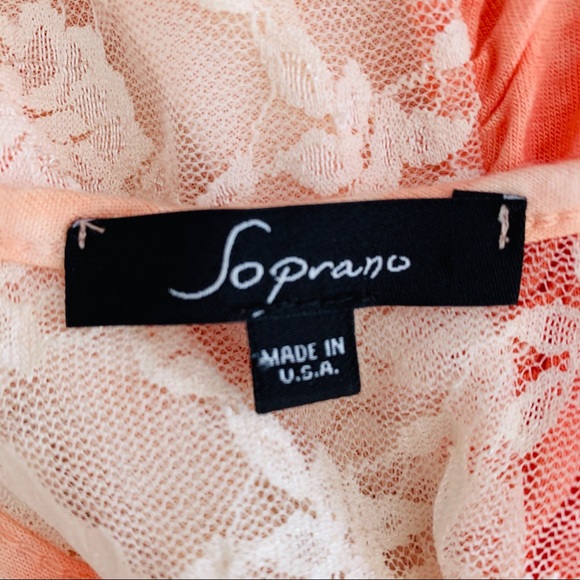 Tie dye orange 🍊 shirt with lace back - Picture 3 of 3